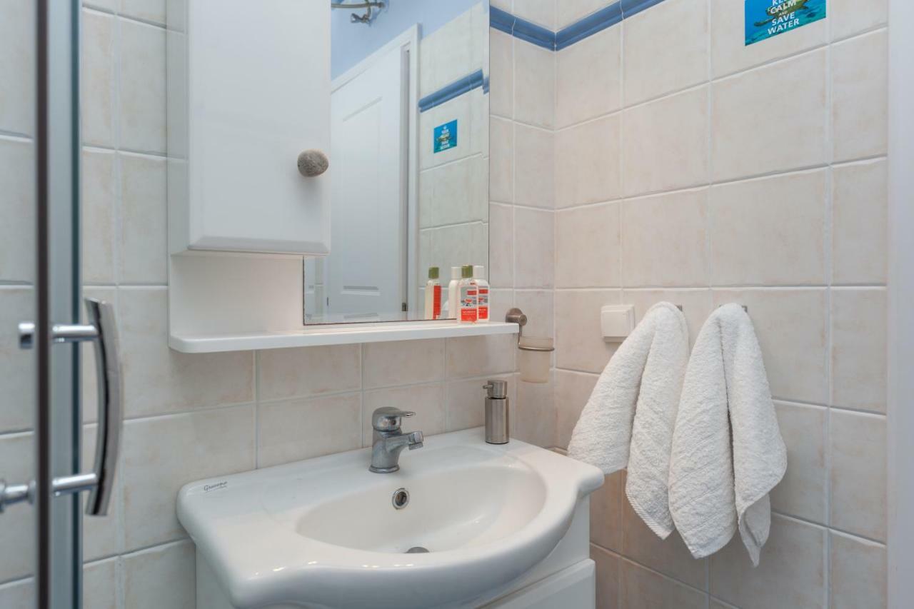 Just Blue With Amazing Sea Views In Piso Livadi Villa Luaran gambar