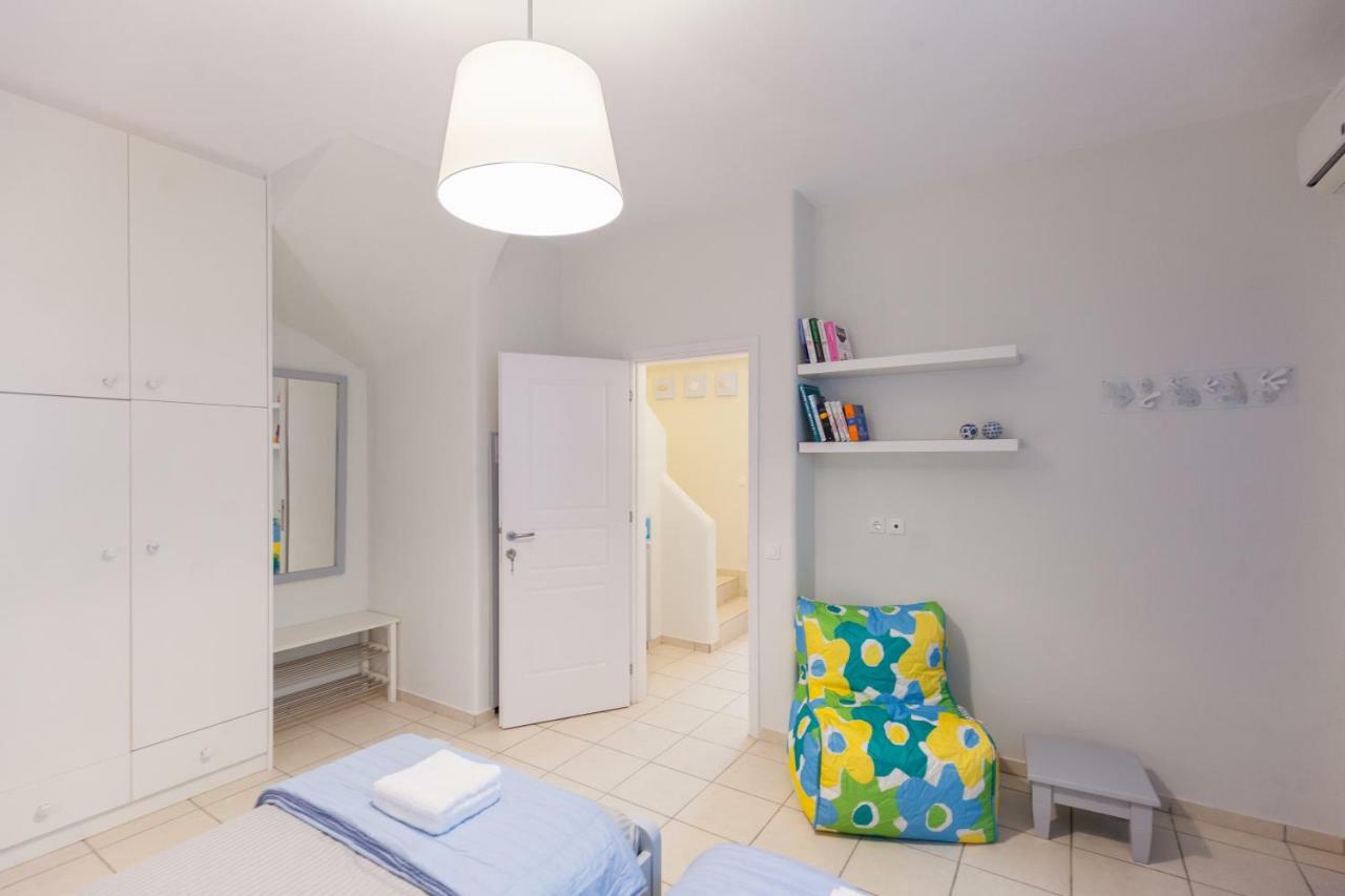 Just Blue With Amazing Sea Views In Piso Livadi Villa Luaran gambar