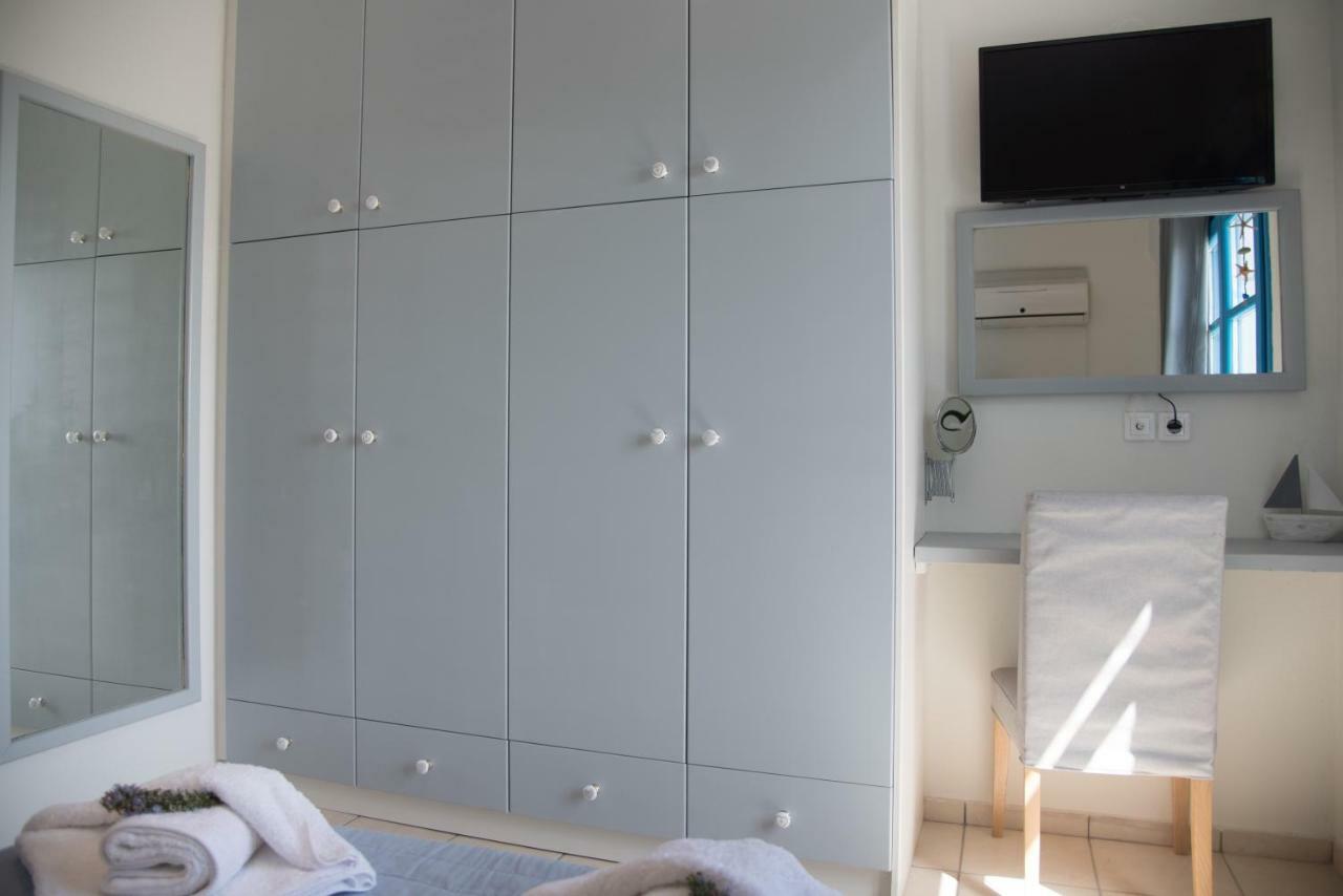 Just Blue With Amazing Sea Views In Piso Livadi Villa Luaran gambar