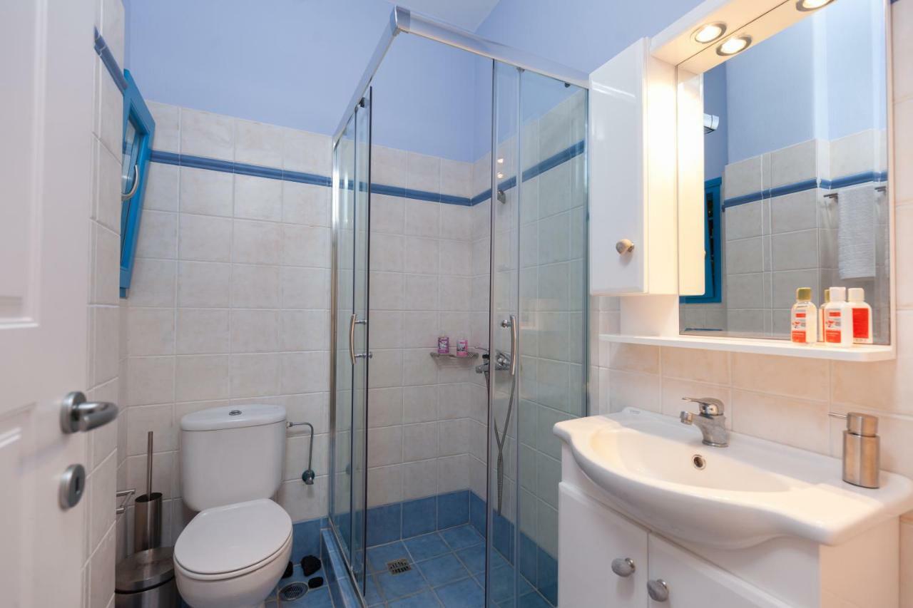 Just Blue With Amazing Sea Views In Piso Livadi Villa Luaran gambar